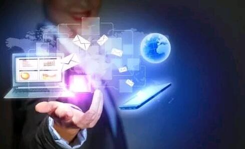 张小龙说，小程序最大的入口是搜一搜，那么怎么占据这个大入口呢？